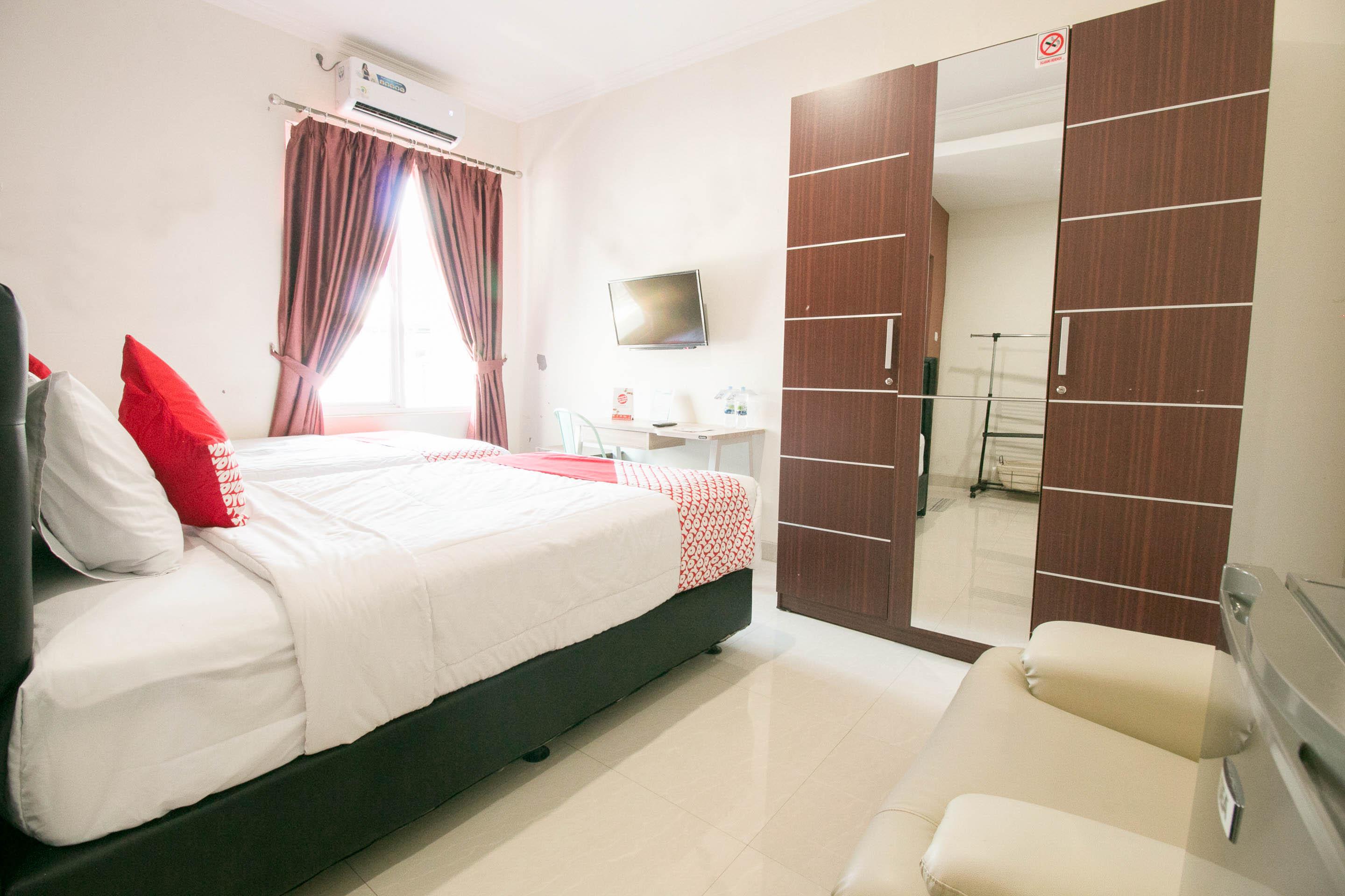 Oyo 1975 Bale Ikite Hotell Makassar Eksteriør bilde
