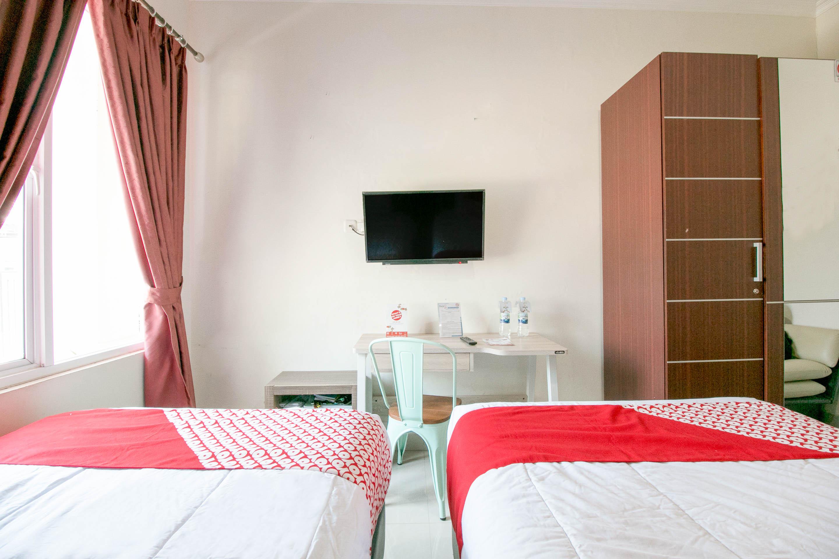 Oyo 1975 Bale Ikite Hotell Makassar Eksteriør bilde