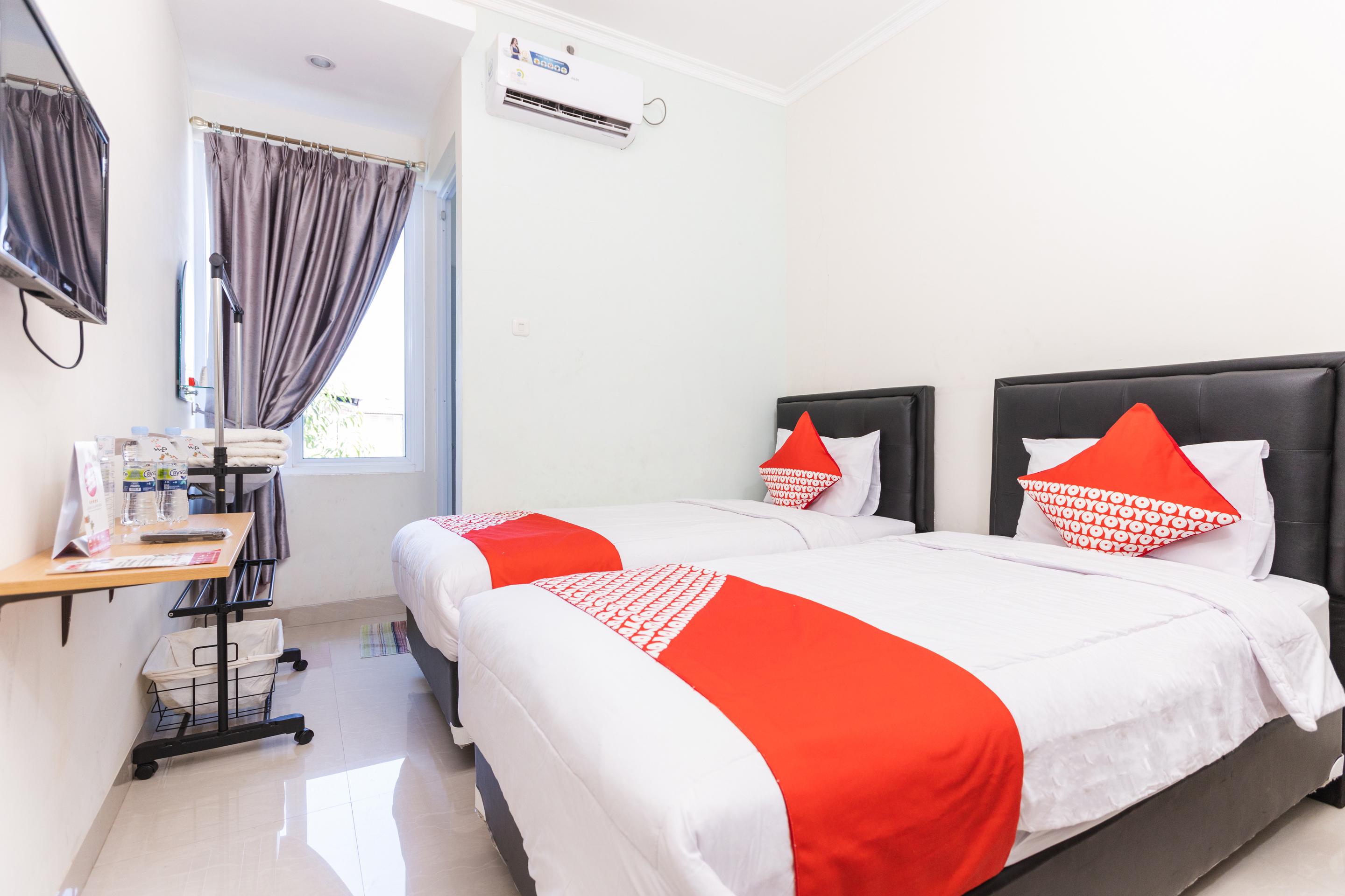 Oyo 1975 Bale Ikite Hotell Makassar Eksteriør bilde