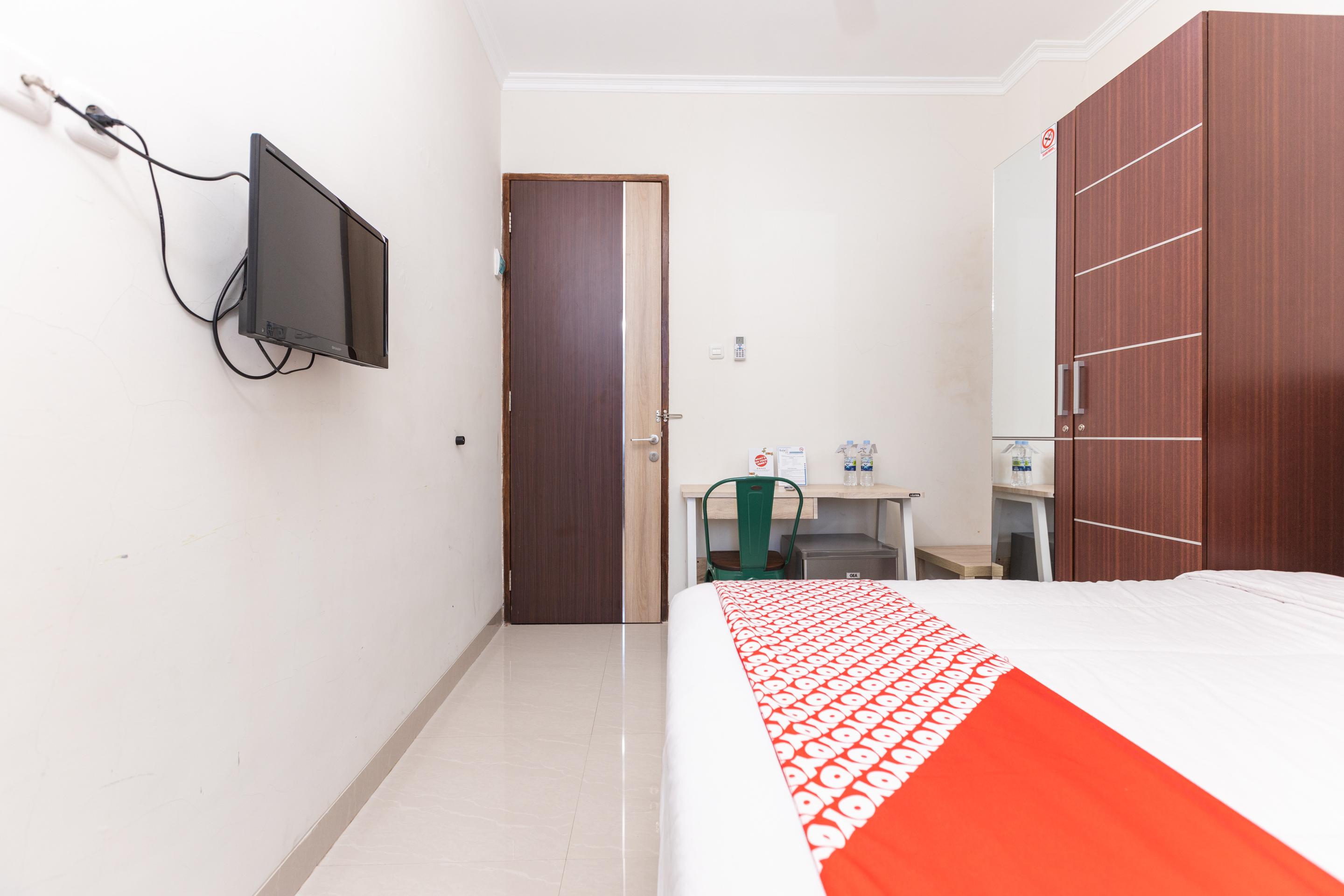 Oyo 1975 Bale Ikite Hotell Makassar Eksteriør bilde