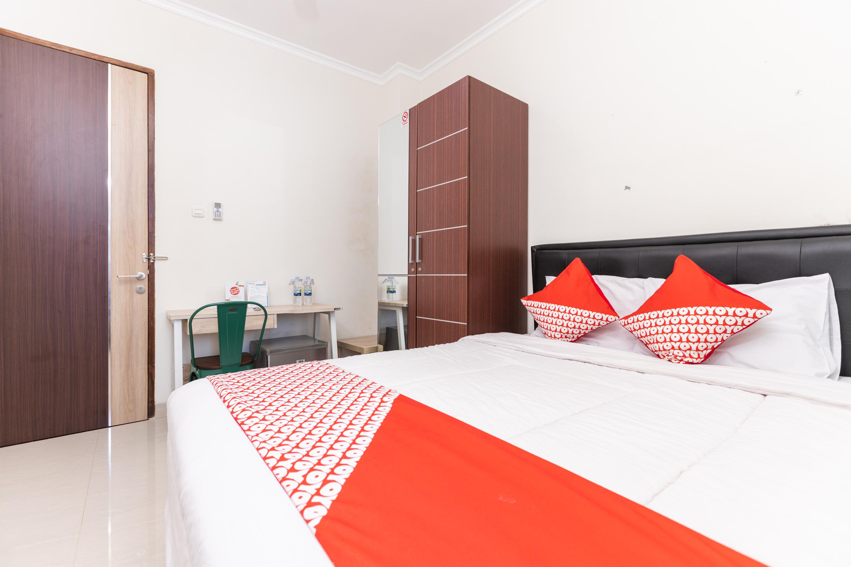 Oyo 1975 Bale Ikite Hotell Makassar Eksteriør bilde