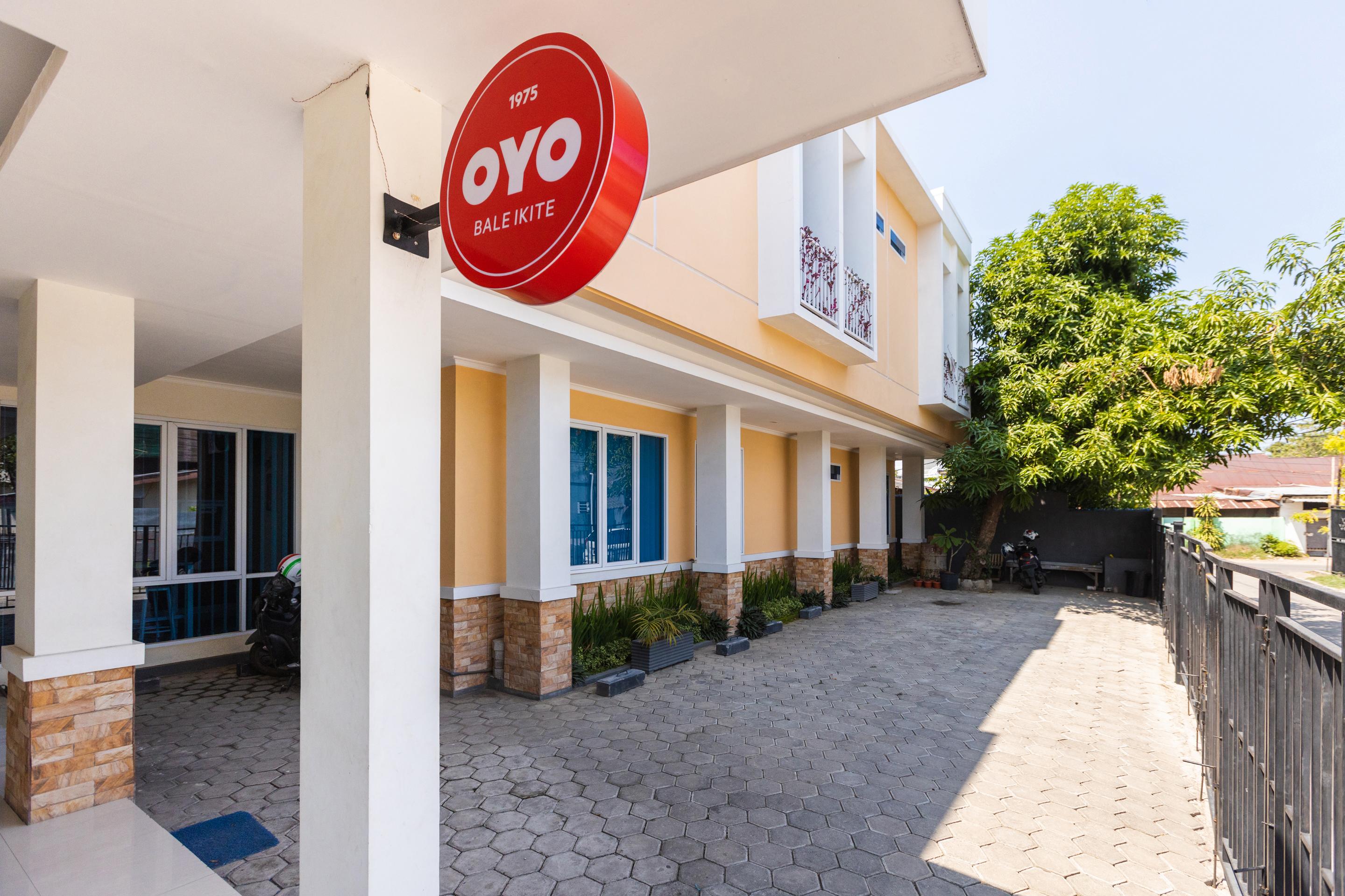Oyo 1975 Bale Ikite Hotell Makassar Eksteriør bilde